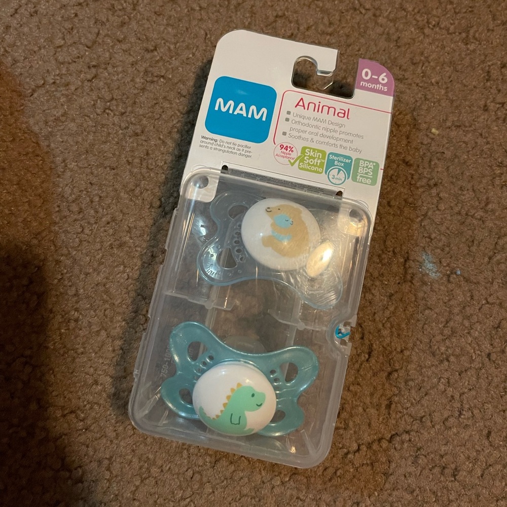MAM pacifiers
